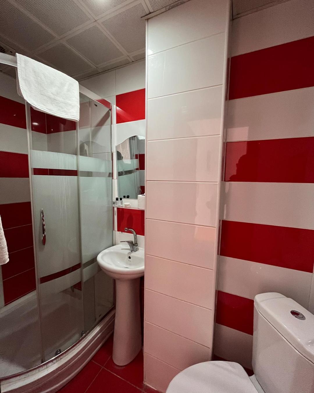 Red White Hotel Istambul Exterior foto